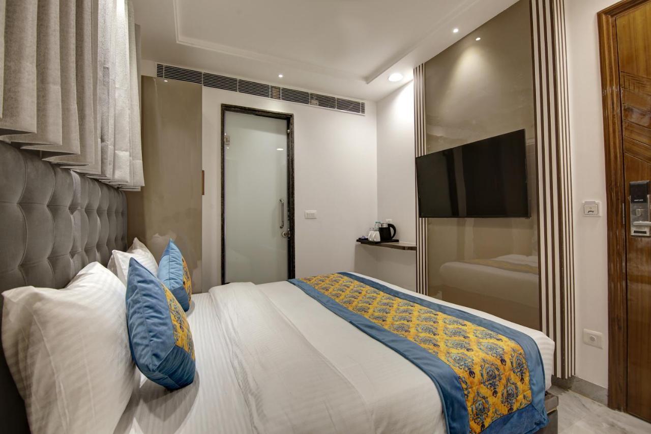 Hotel Kaca Inn-By Haveliya Hotels- Traveller'S Choice Award Winner 2025 Új-Delhi Kültér fotó
